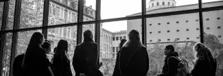 Journée européenne du patrimoine universitaire 2023, visite de la Bibliothèque Sainte Barbe par les étudiants du master Patrimoine et musées